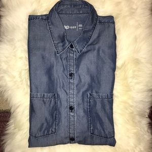 Gap Women’s Button Down Shirt/Blouse